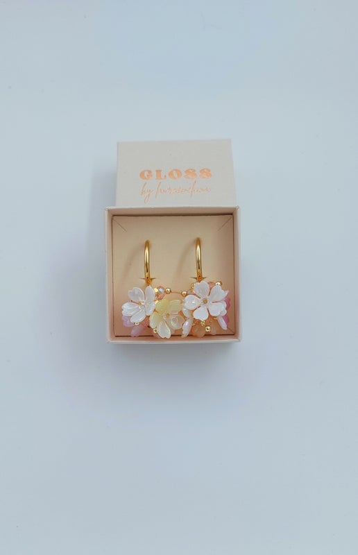 Blossom korvakorut / kulta