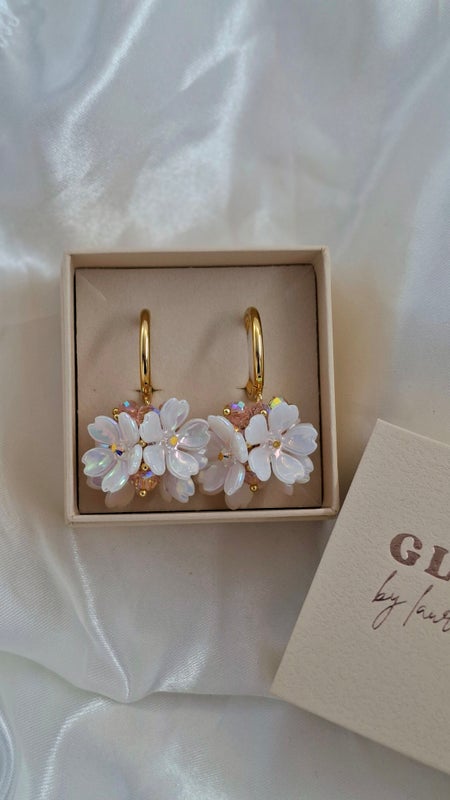 Blossom korvakorut / kulta